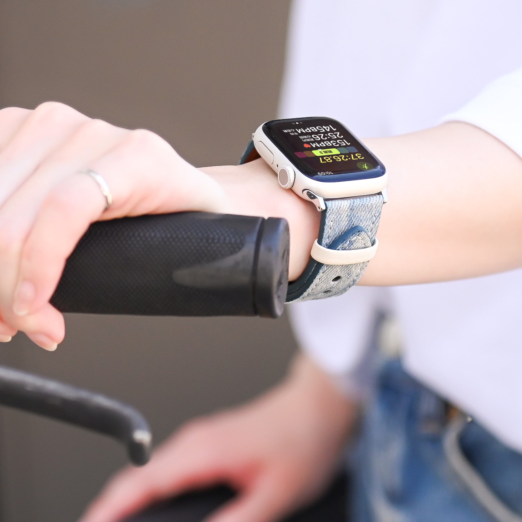 【デニムで魅せる】AppleWatch バンド レディース レザー  @カームデニム