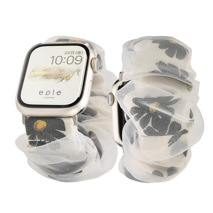 アップルウォッチ バンド シュシュ バンド 可愛い 布 ゴム 金属アレルギー 寝る時 睡眠 着けやすい  花柄 大人かわいい アップルウォッチ 11
(42mm［NEW］/46mm）
アップルウォッチ 10
（42mm［NEW］のみ）
アップルウォッチ ULTRA3
(49mm)
アップルウォッチ ULTRA2
(49mm)
アップルウォッチ ULTRA
(49mm)
アップルウォッチ 9
(41mm/45mm)
アップルウォッチ 8
(41mm/45mm)
アップルウォッチ SE3(第3世代)
(40mm/44mm)
アップルウォッチ SE2(第2世代)
(40mm/44mm)
アップルウォッチ SE 
(40mm/44mm)
アップルウォッチ SE 
(40mm/44mm)
アップルウォッチ 7 
(41mm/45mm)
アップルウォッチ 6 
(40mm/44mm)
アップルウォッチ 5 
(40mm/44mm)｜Apple Watchバンド シュシュバンド りんご堂 新色 ブラックフラワー