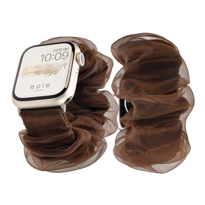 アップルウォッチ バンド シュシュ バンド 可愛い 布 ゴム 金属アレルギー 寝る時 睡眠 着けやすい  花柄 大人かわいい アップルウォッチ 11
(42mm［NEW］/46mm）
アップルウォッチ 10
（42mm［NEW］のみ）
アップルウォッチ ULTRA3
(49mm)
アップルウォッチ ULTRA2
(49mm)
アップルウォッチ ULTRA
(49mm)
アップルウォッチ 9
(41mm/45mm)
アップルウォッチ 8
(41mm/45mm)
アップルウォッチ SE3(第3世代)
(40mm/44mm)
アップルウォッチ SE2(第2世代)
(40mm/44mm)
アップルウォッチ SE 
(40mm/44mm)
アップルウォッチ SE 
(40mm/44mm)
アップルウォッチ 7 
(41mm/45mm)
アップルウォッチ 6 
(40mm/44mm)
アップルウォッチ 5 
(40mm/44mm)｜Apple Watchバンド シュシュバンド りんご堂 ブラック