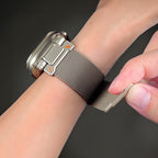 ステンレス メッシュ バンド アップルウォッチ Apple Watch 用  マグネットタイプ サイズ調整自由 メンズ 男性 人気 ウォッチバンド(42mm・41mm・40mm/ 49mm・46mm・45mm・44mm) りんご堂 シルバー 銀色